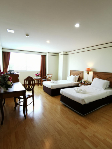 Bedroom 8
