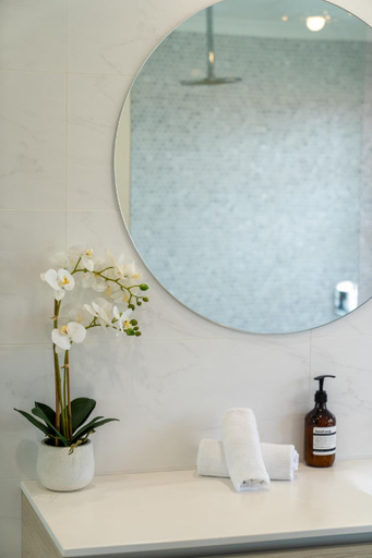 Bathroom 3, Loft Ninety Three - Stylish & Central, Orange