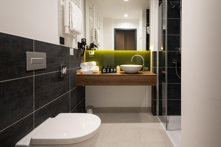Bathroom 3, GINN Apartment-Hotel Stuttgart-Esslingen, Esslingen