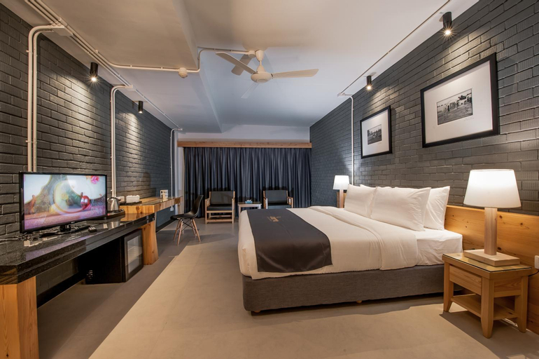 Bedroom 15