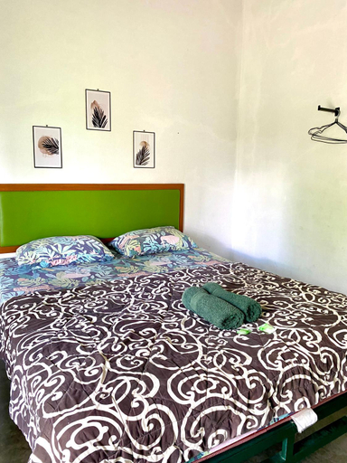 Others 5, Sonosewu Guesthouse Syariah, Bantul