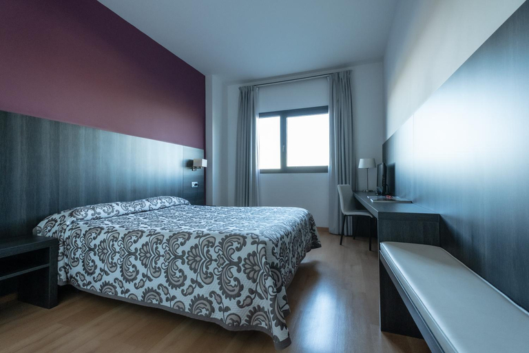 Bedroom 2, Hotel Abades Via Norte, Burgos
