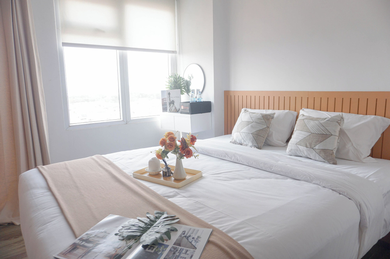 Cozy And Homey Studio At Metropolitan Park Apartment, Bekasi