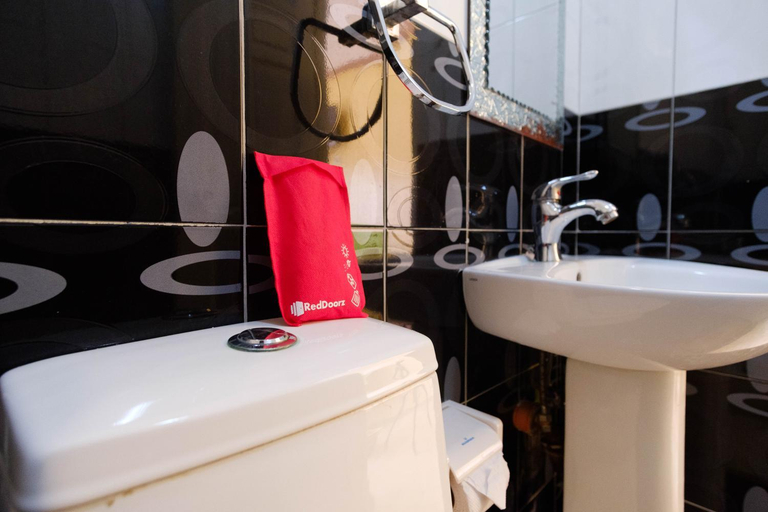 Bathroom 4