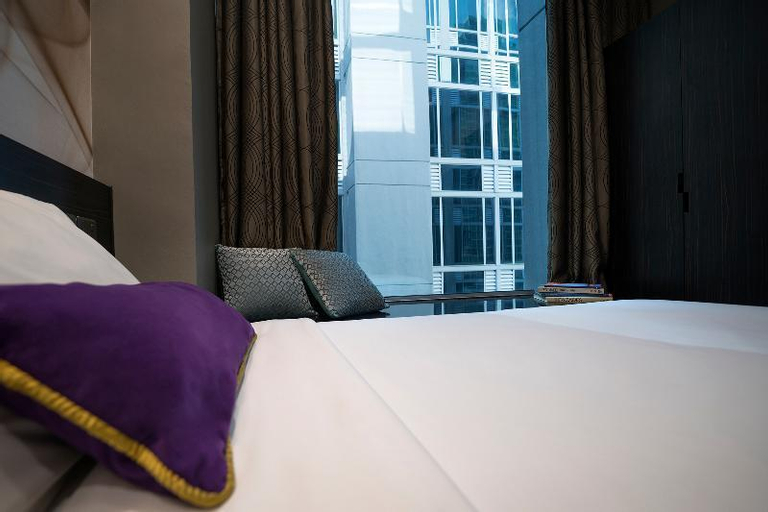 Bedroom 27