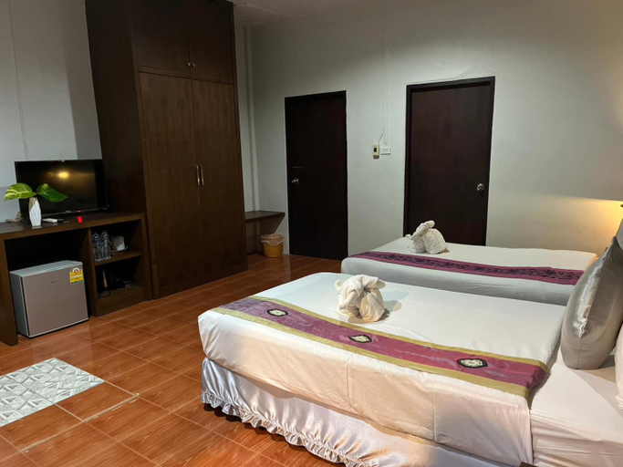 Bedroom 6