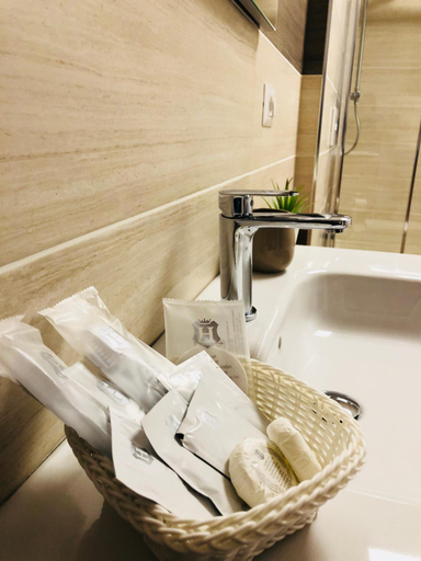 Bathroom 2, Suites Rooms Valencia, Valencia
