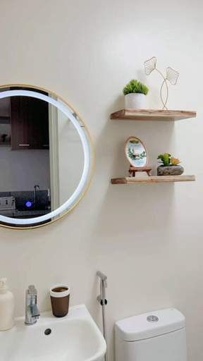 Bedroom 2, THE NEST LP-Stylish Condo near SM w/ WIFI,NETFLIX, Las Piñas