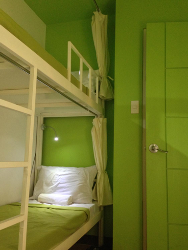 Bedroom 26