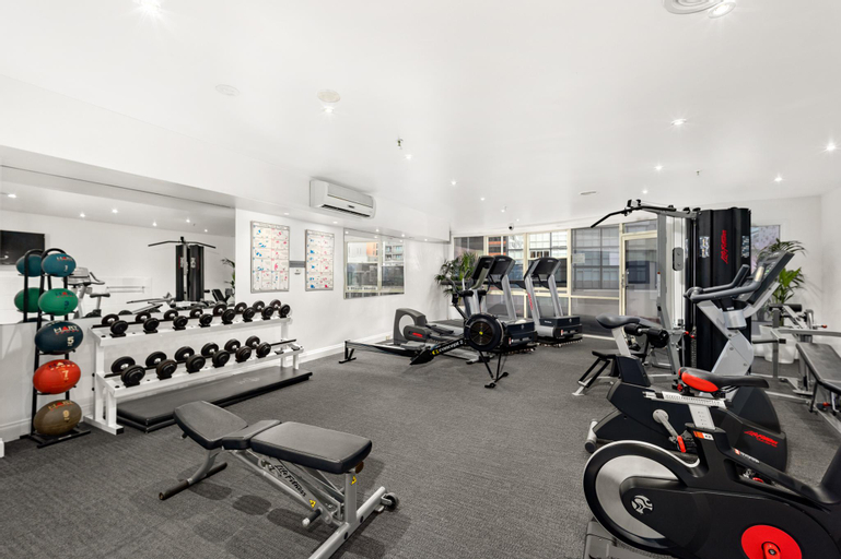 Sport & Beauty, Melbourne City Suites, Melbourne