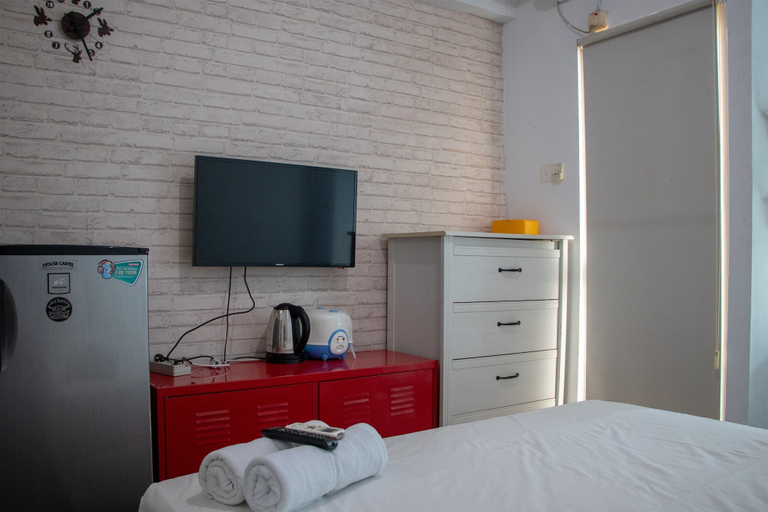 Bedroom 4, Comfy Studio At Pakubuwono Terrace Apartment, South Jakarta