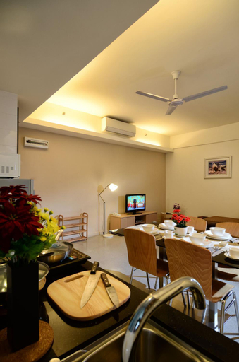 Restaurant 12