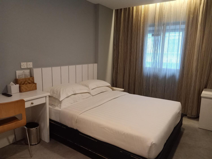 Bedroom 15
