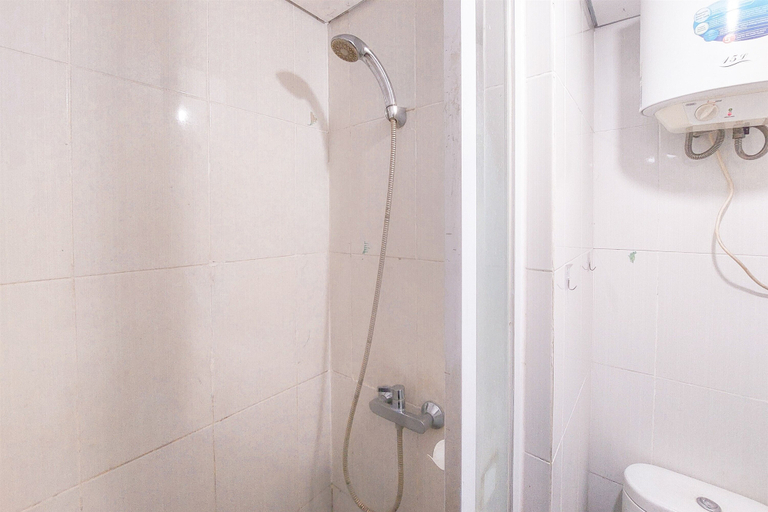 Bedroom 4, Scenic And Enjoy Studio At 19 Avenue Apartment, Tangerang