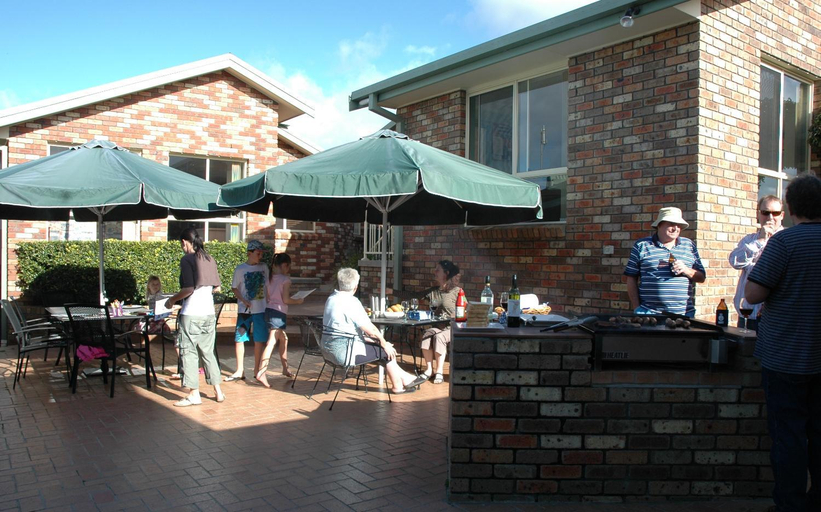Food & Drinks, Captain's Quarters, Bega Valley