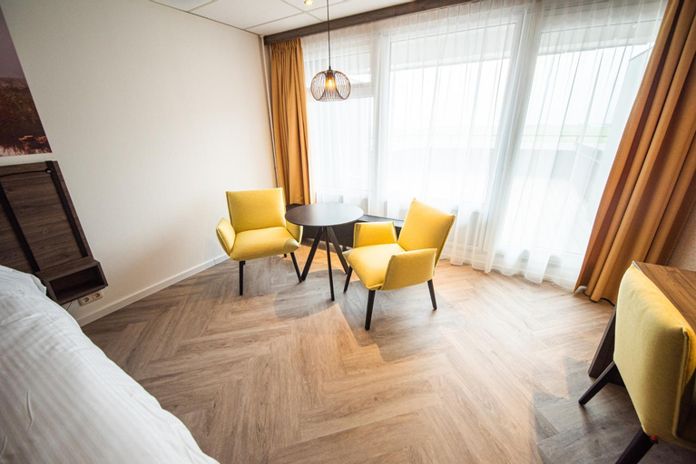 Bedroom 2, Hotel Zwartewater, Zwartewaterland
