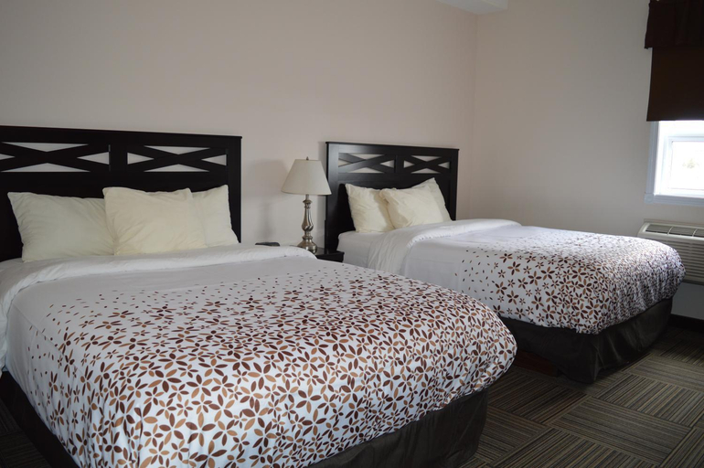 Bedroom 4, Auberge MacDonald Guest Inn, Cochrane