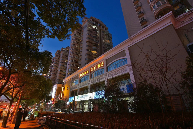 Exterior & Views 2, Shanghai Pengpai Art Youth Hotel, Shanghai