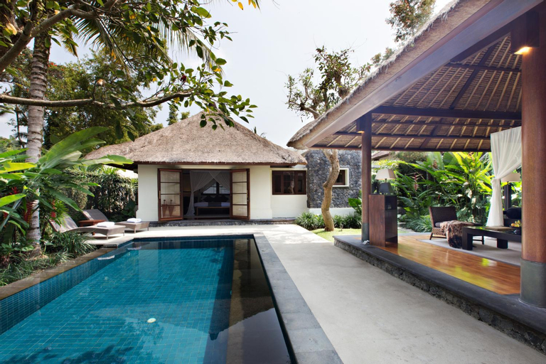 Swimming Pool 8