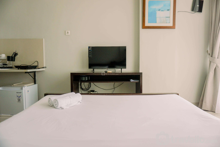 Bedroom 2, ModernClassic Studio at Majestic Point By Travelio, Tangerang