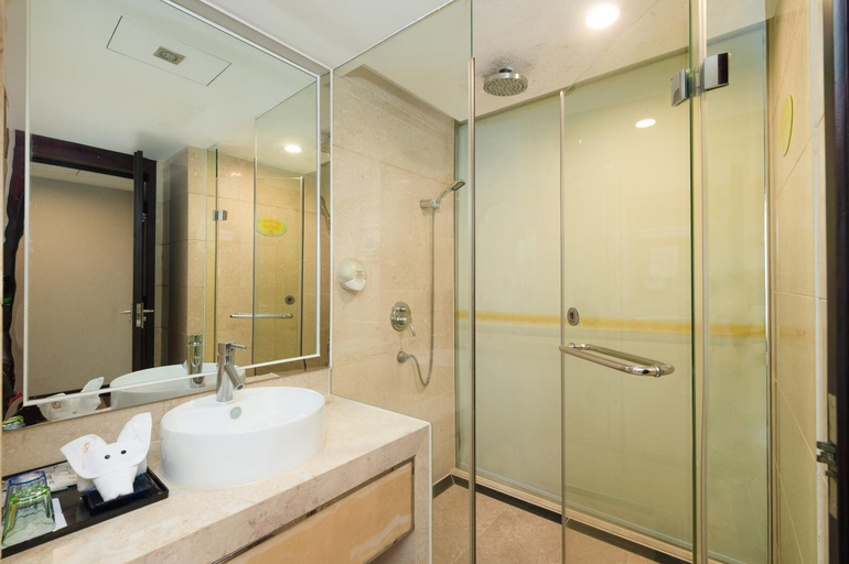Bathroom 4