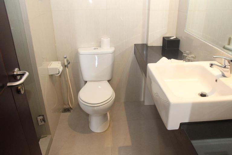 Bathroom 24
