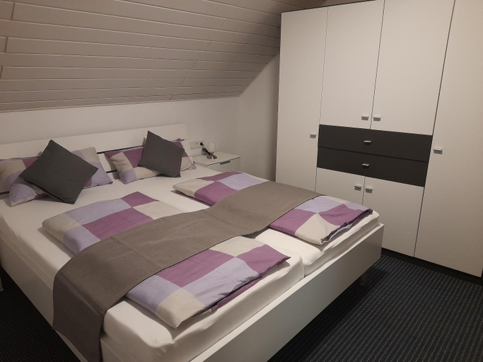 Bedroom 13