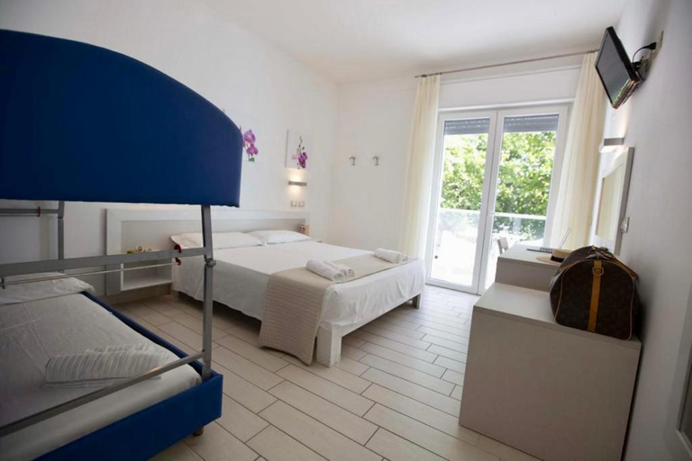 Bedroom 15