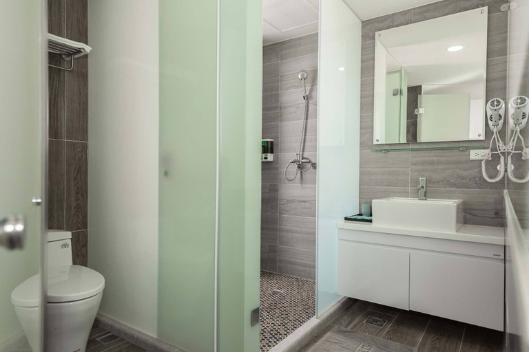 Bathroom 3, SDK-Hotel, Penghu
