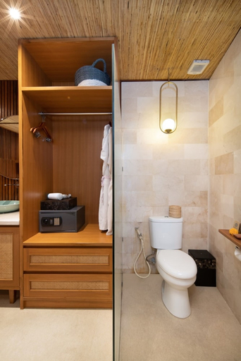 Bathroom 3, Sana Vie Villa Seminyak by Ini Vie Hospitality, Badung