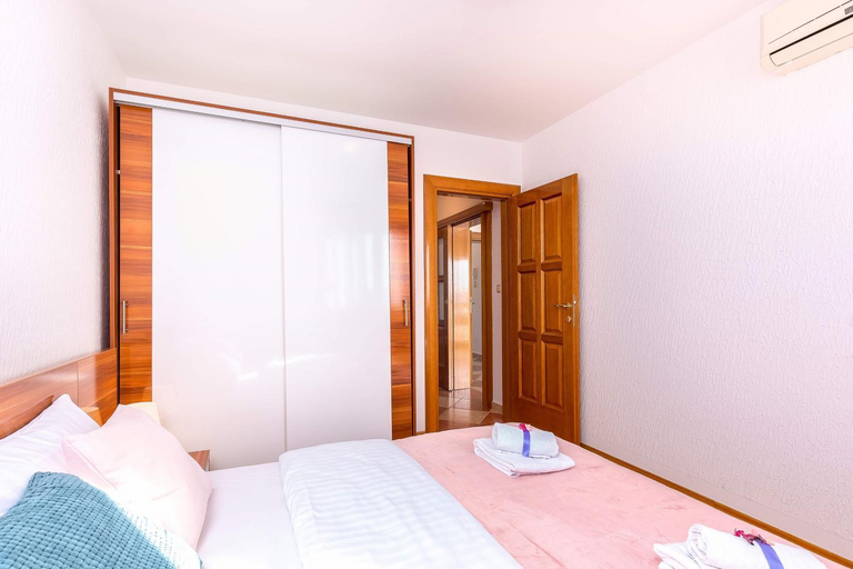 Others 4, Apartments Lulic, Crikvenica