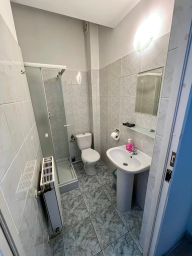 Bathroom 3, Hotel Akor, Bydgoszcz City