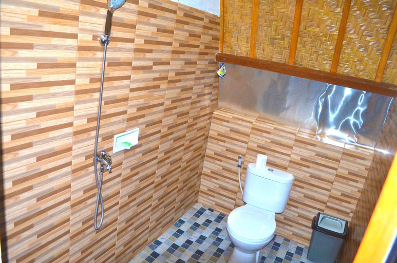 Bathroom 10