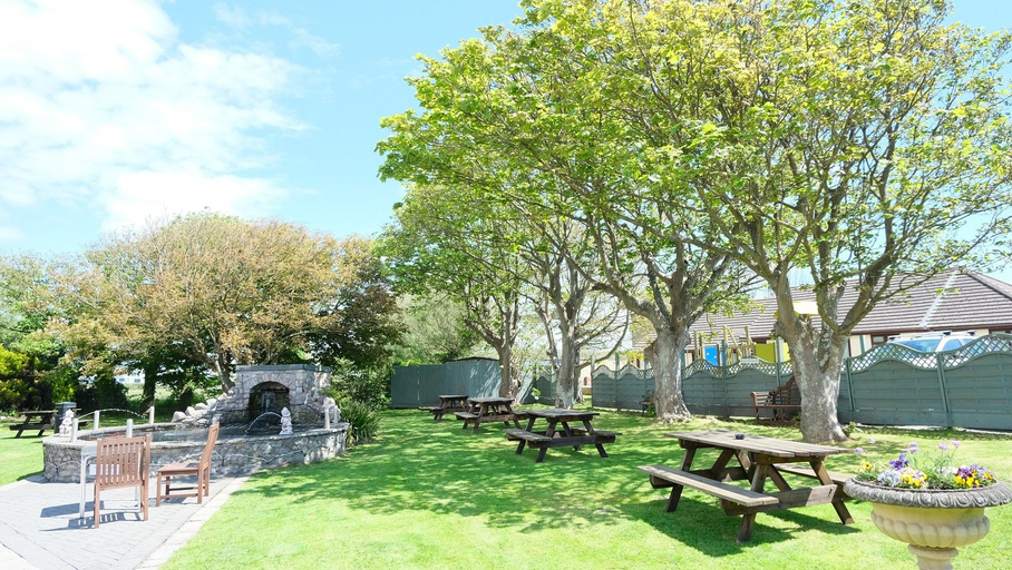 Others 4, The Old Rectory, Somerset