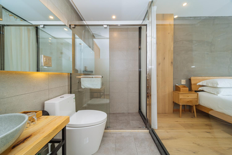 Bathroom 24