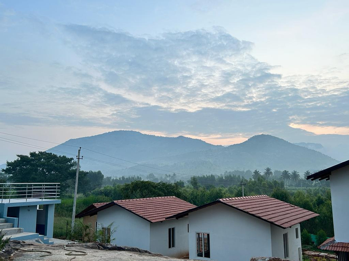 Others 5, Jhari Retreat, Bangalore Rural