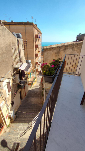 Others 3, La Casetta, Agrigento
