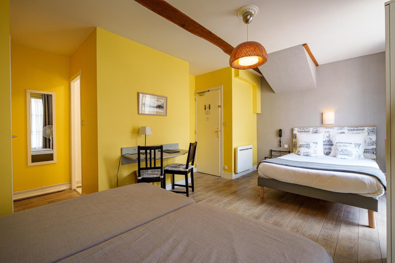 Bedroom 6