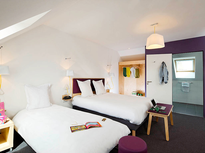 ibis Styles Calais Centre - Tap to explore photos