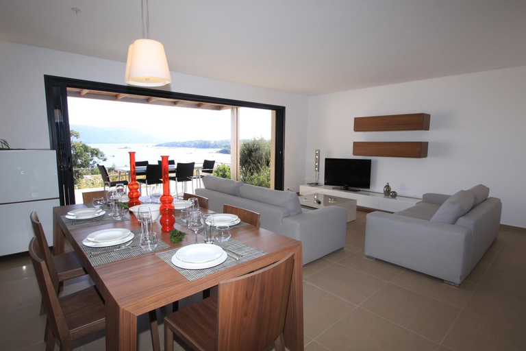 Others 4, Residence Affasciata, Corse-du-Sud