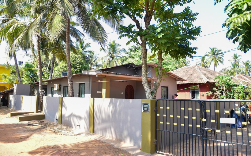 Valerys Nest Bogmalo - Private villa near the beach and Dabolim airport, South Goa