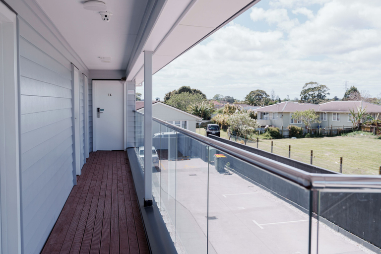 Others 4, Yates Park Motel, Manukau