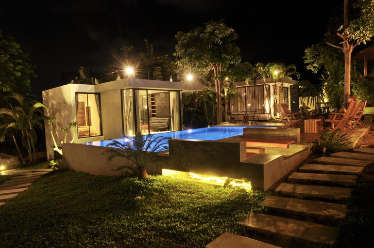 Swimming Pool 3