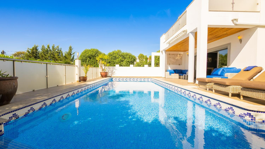 Sport & Beauty 2, Ocean View Villa, Loulé