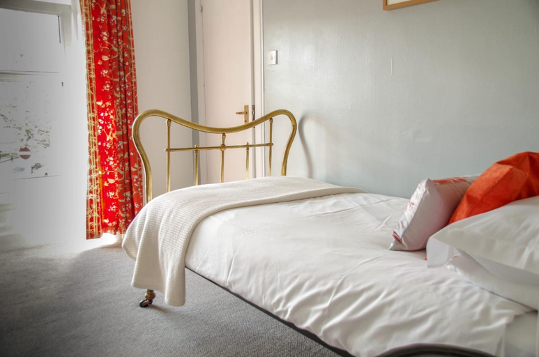 Others 4, Room Only Corbies Rest, Highland