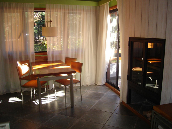Dining Room 4