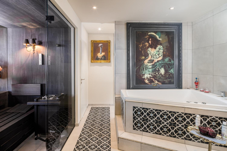 Bathroom 5