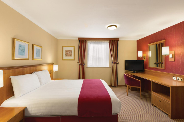 Bedroom 3, Savera Hotel South Ruislip, London