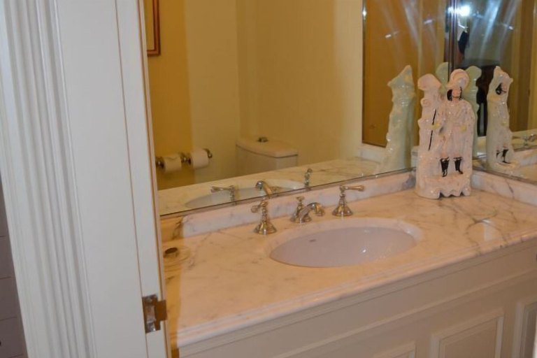Bathroom 20