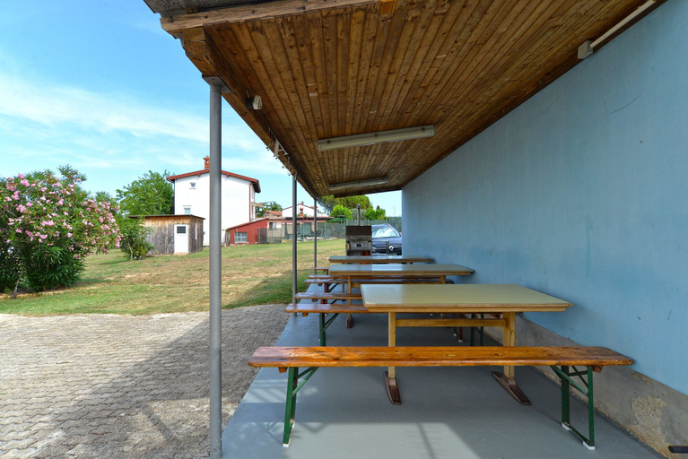 Others 5, Apartments 2071, Fažana
